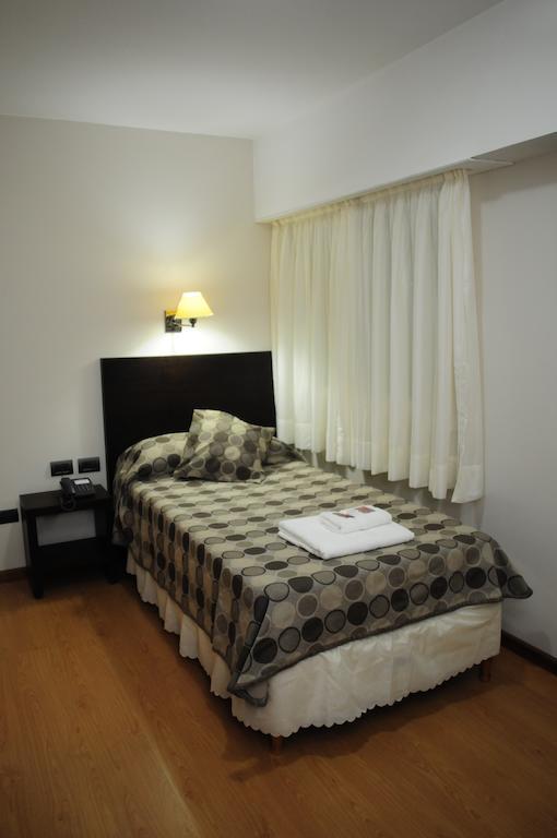 Hotel Euzko Alkartasuna Macachín Zimmer foto